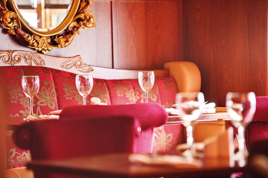 The Washington bar & restaurant