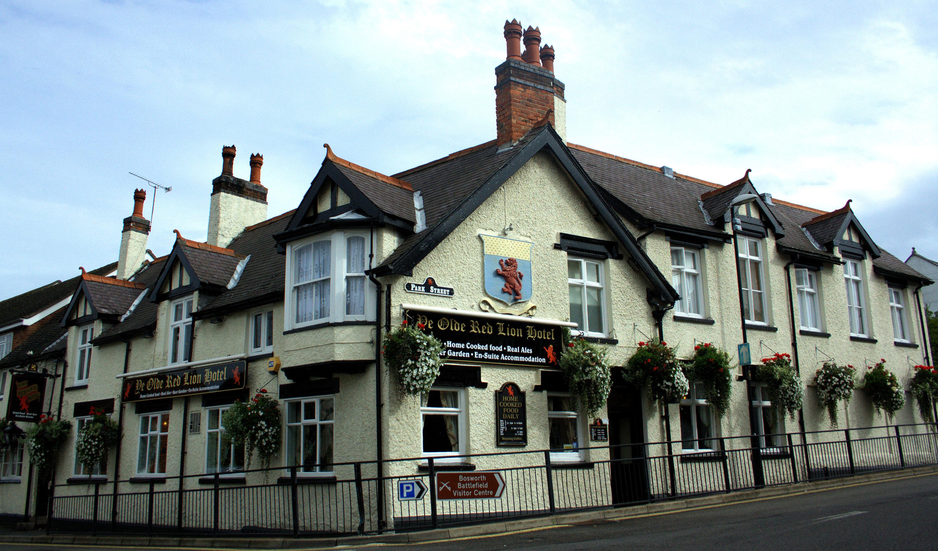 Olde Red Lion