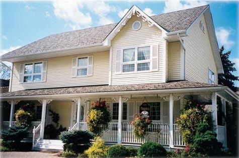 Abagales Victorian Hot Tubs and Suites Bed and Breakfast