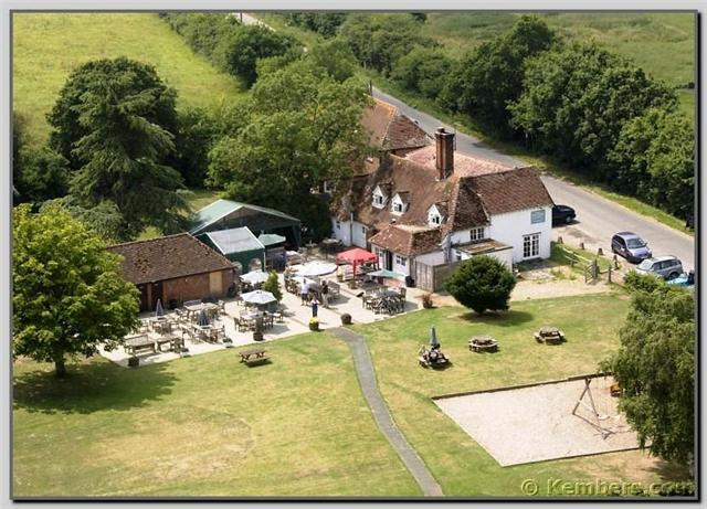 Pizza Leonati At The Yew Tree Inn