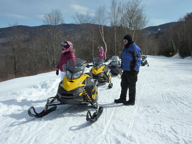 Northern Extremes Snowmobiling - Tours