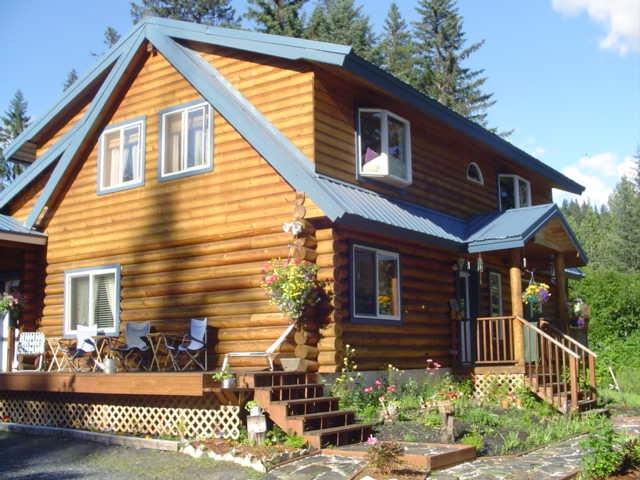 Log Dreamin' Bed & Breakfast