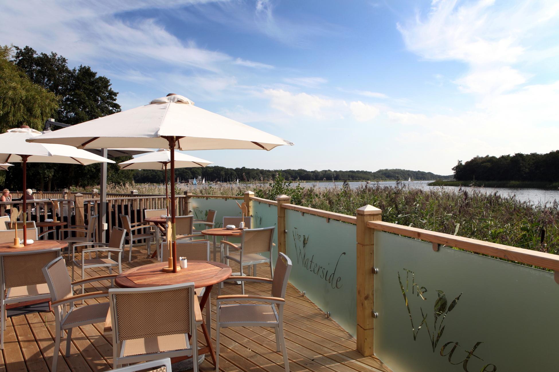 The Waterside-Boat Tours on Gentleman Jim