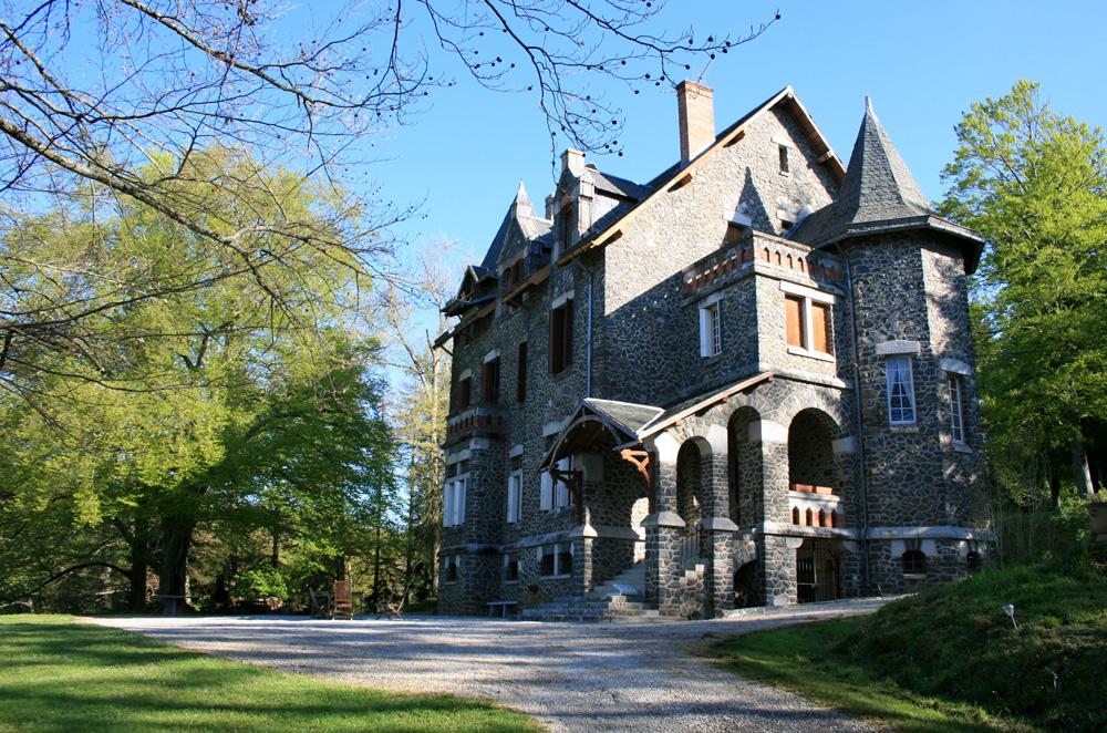 Chateau de Roqueperlic