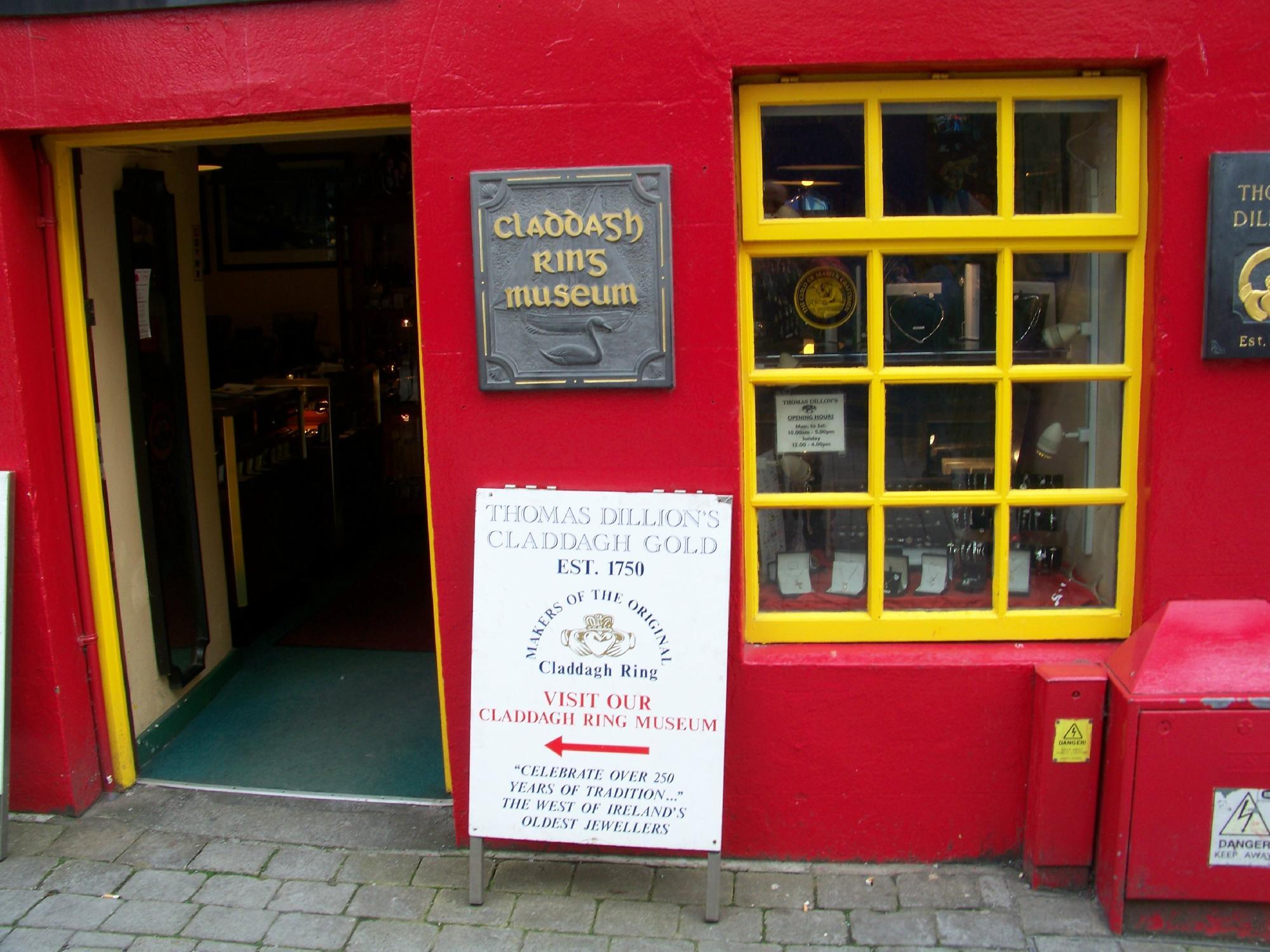 Thomas Dillon's Claddagh Gold