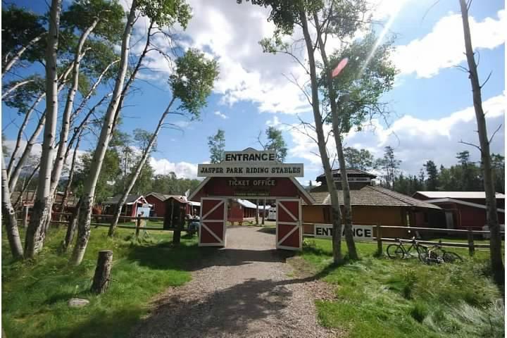 Jasper Riding Stables