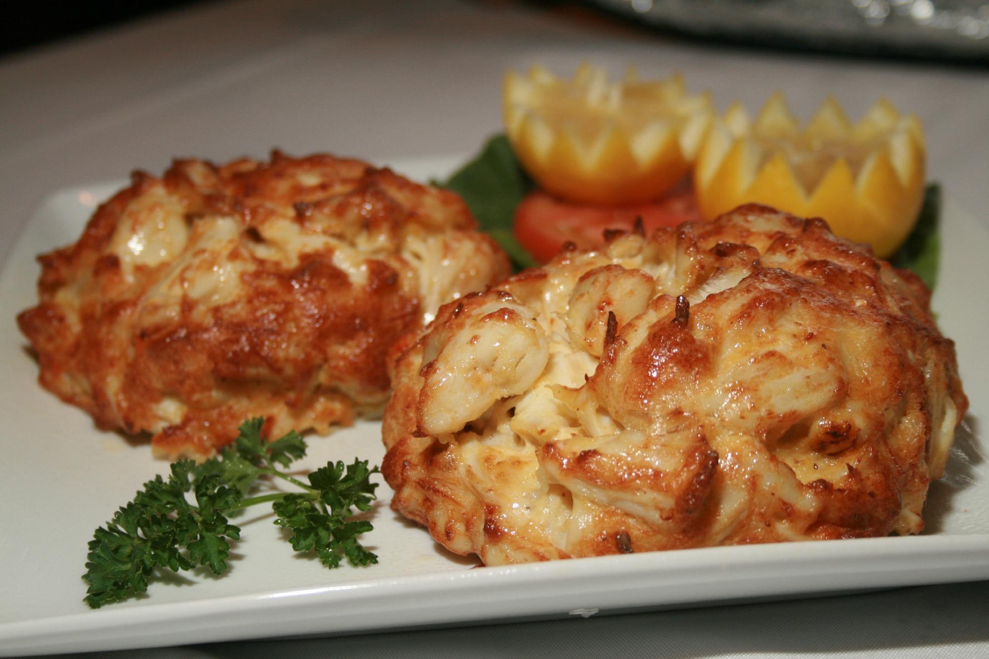 Romanos Bar & Grill
