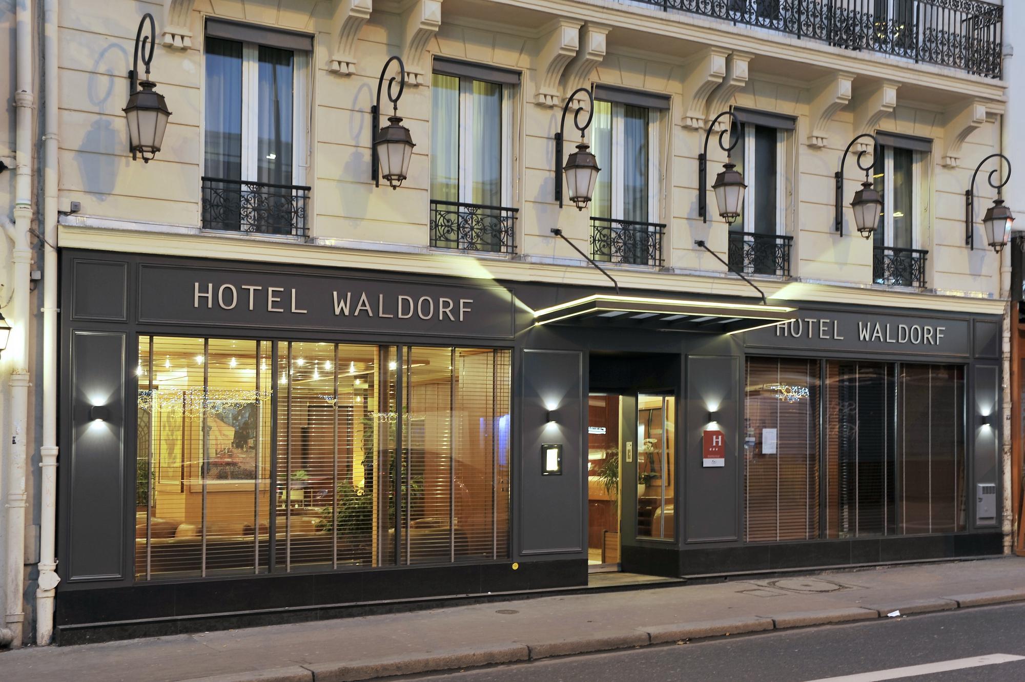 Waldorf Montparnasse Hotel