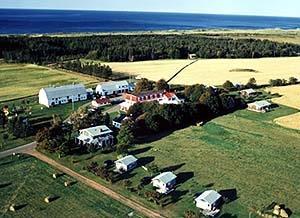 Shaw's Hotel and Cottages