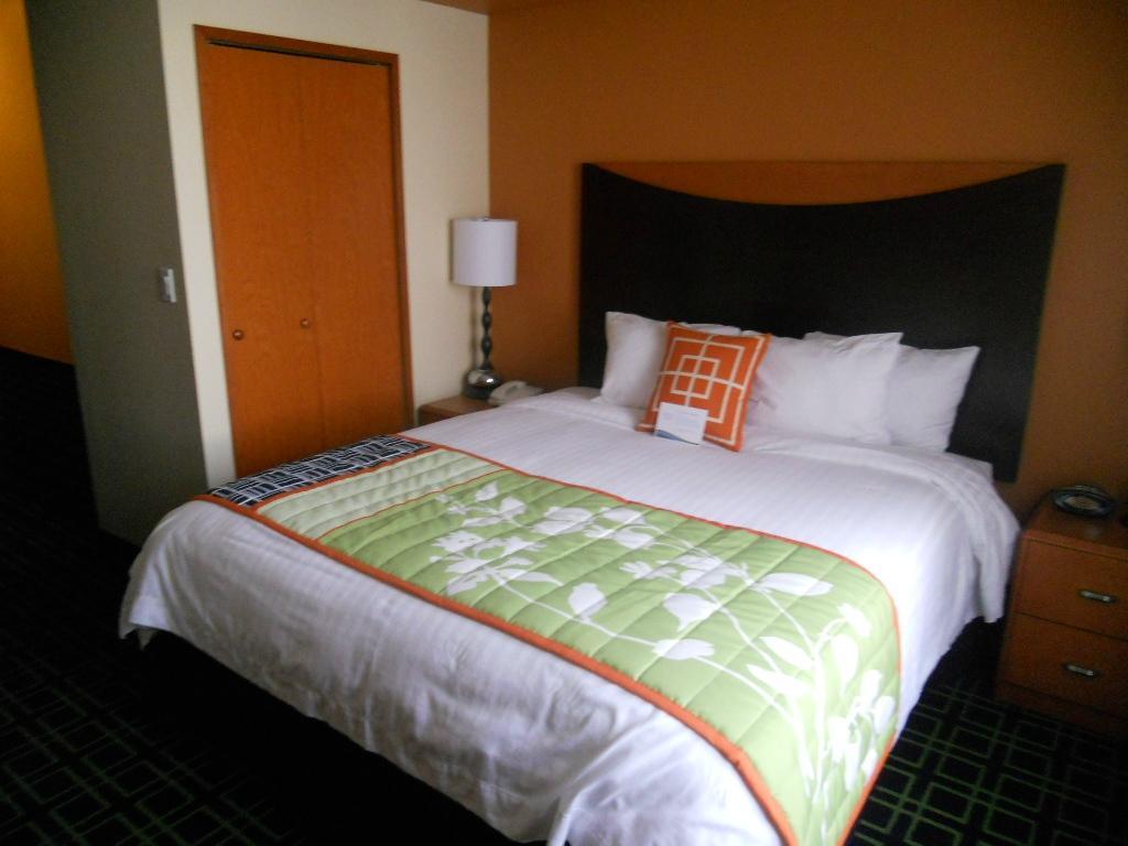 Fairfield Inn & Suites Visalia Tulare