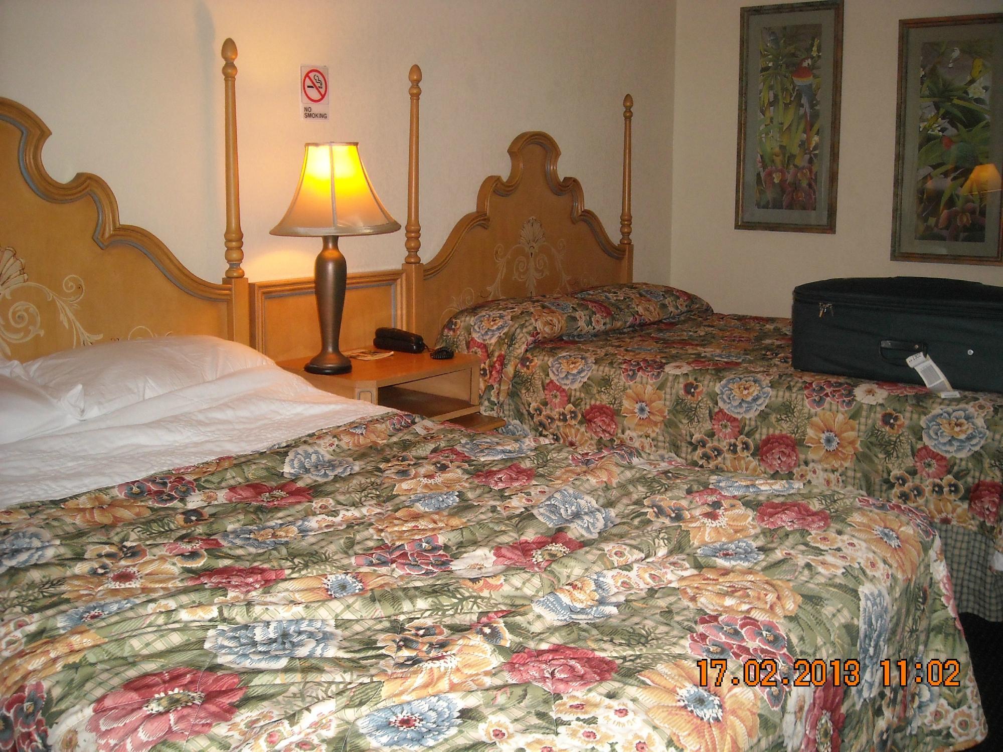 Crown Motel