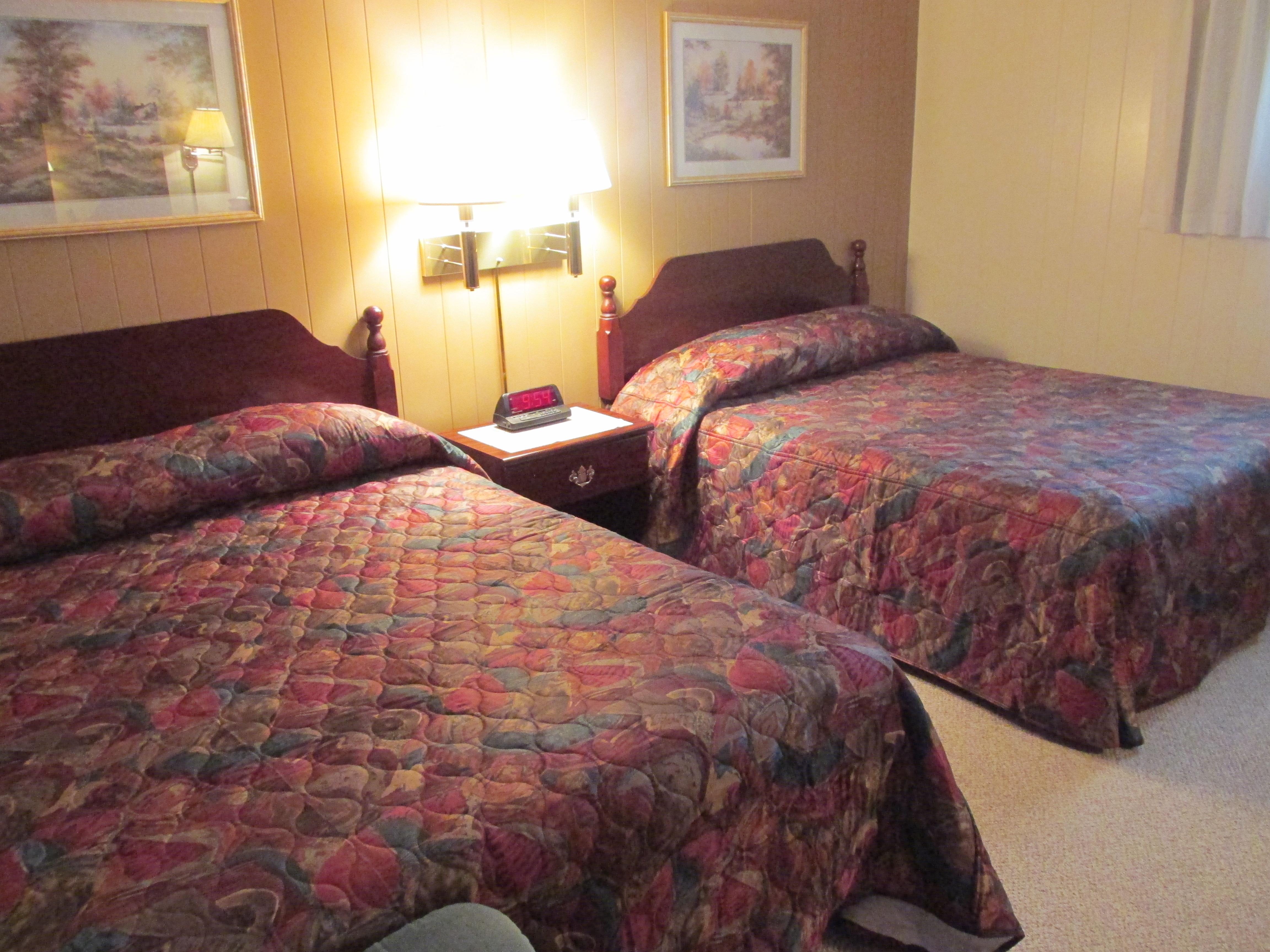 Elms Motel