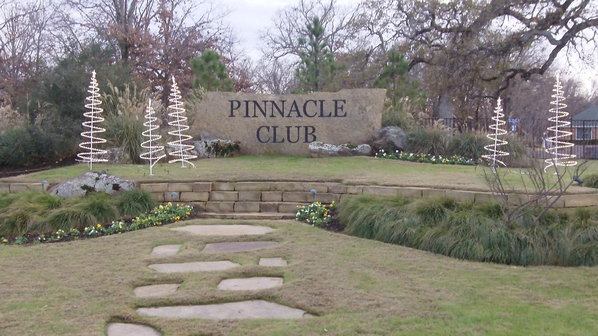 Pinnacle golf and boat club