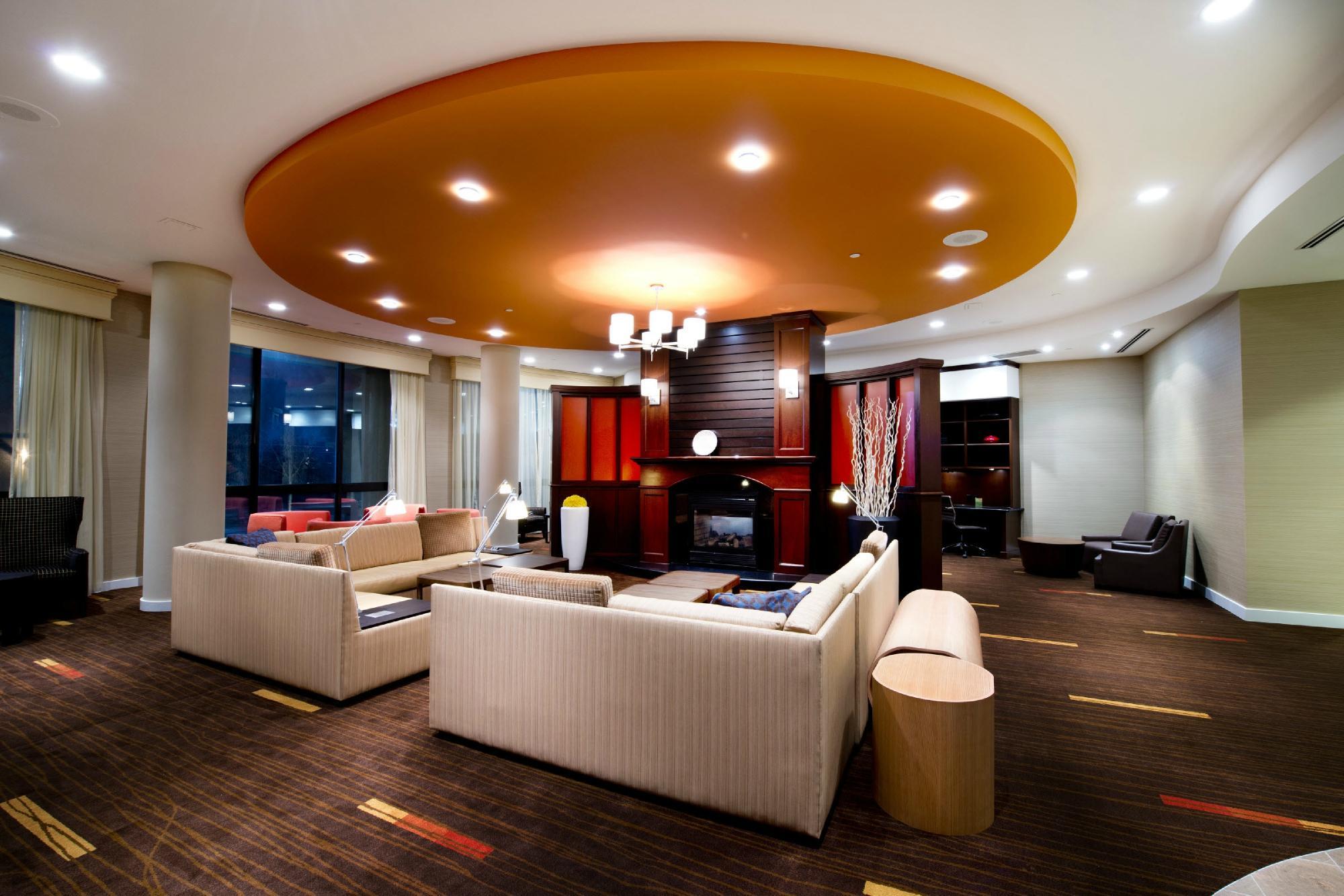 Courtyard by Marriott Mississauga-Airport Corporate Centre West