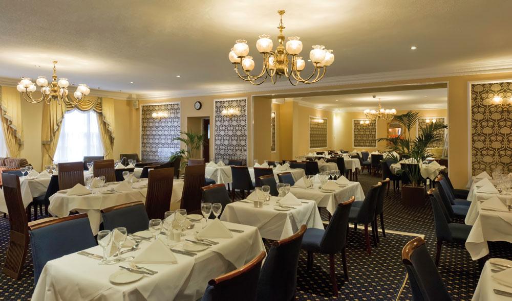 Royal & Fortescue Hotel