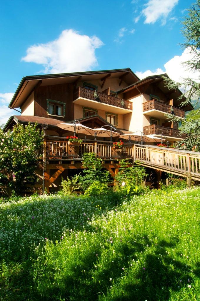 Hostellerie Les Pres Du Rosay