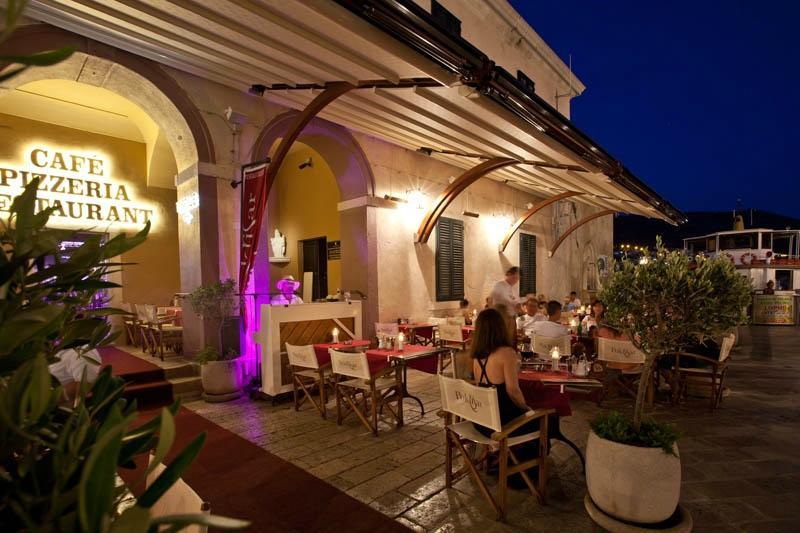 Photo by ChristianH7