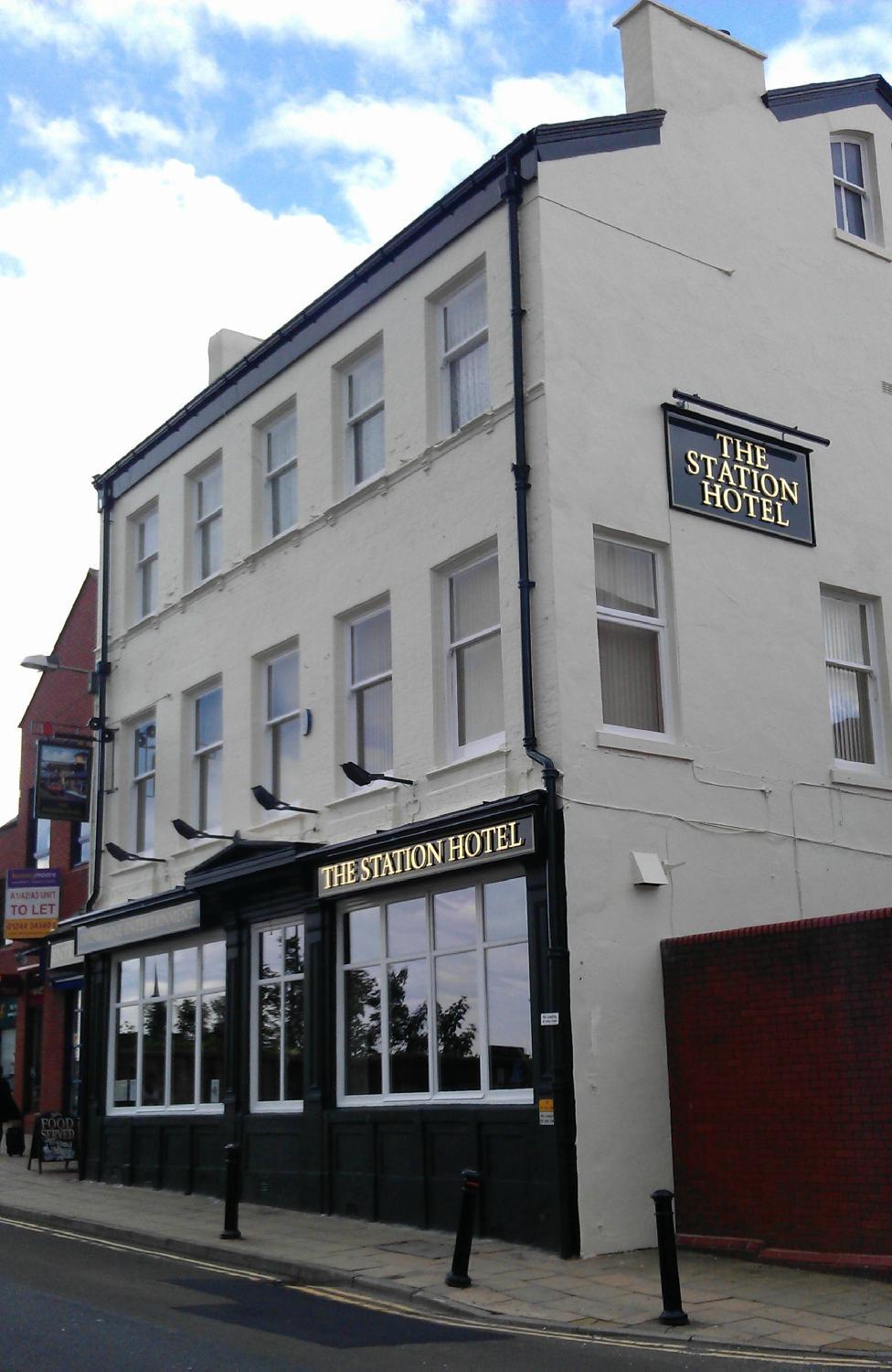 The Station Bar & Hotel