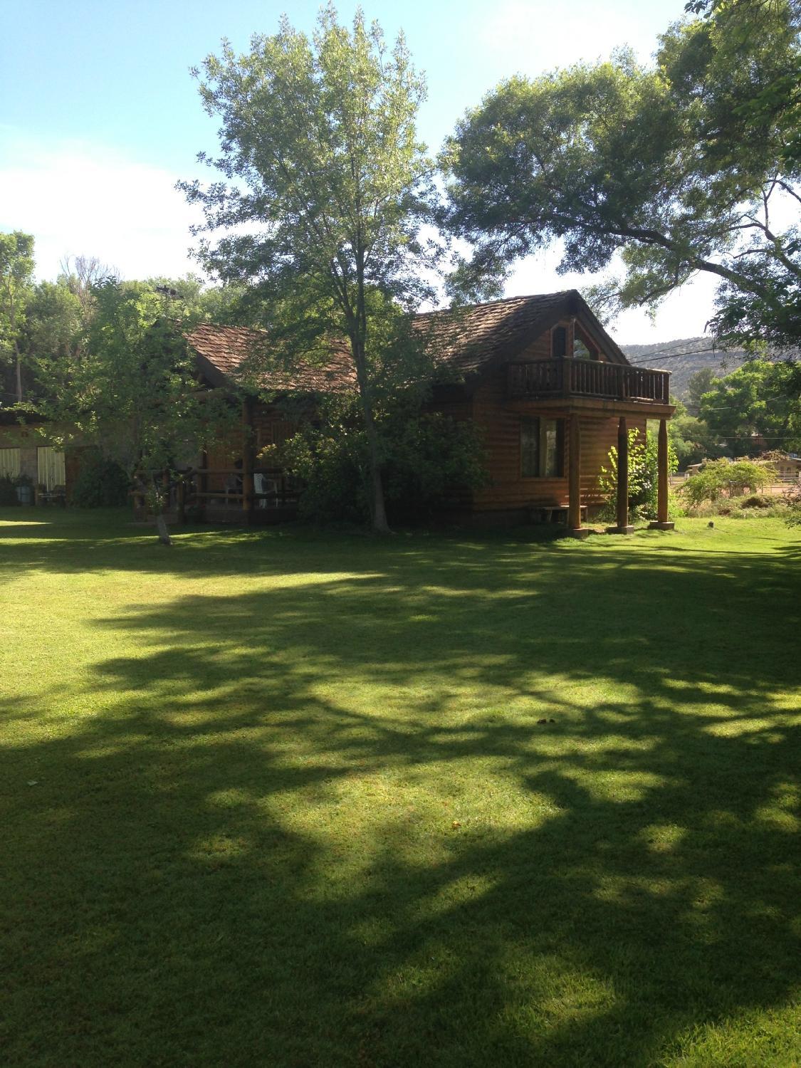 J Bar T Ranch Bed and Breakfast