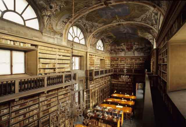 Biblioteca Queriniana e il Palazzo vescovile