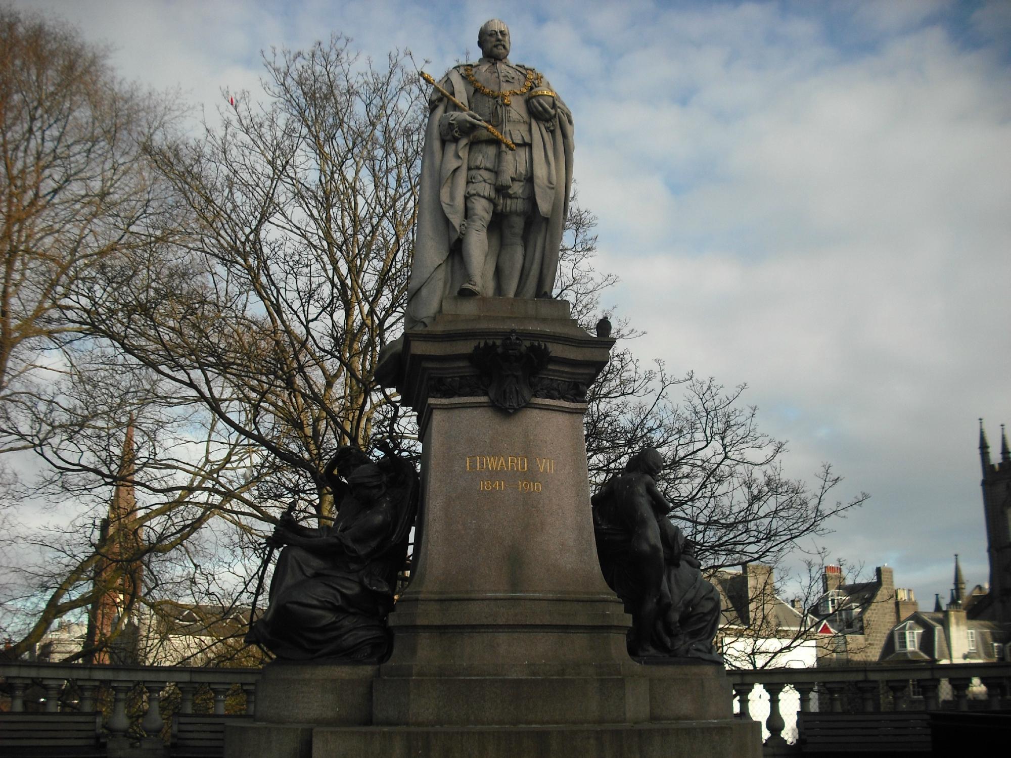 Edward VII Statue