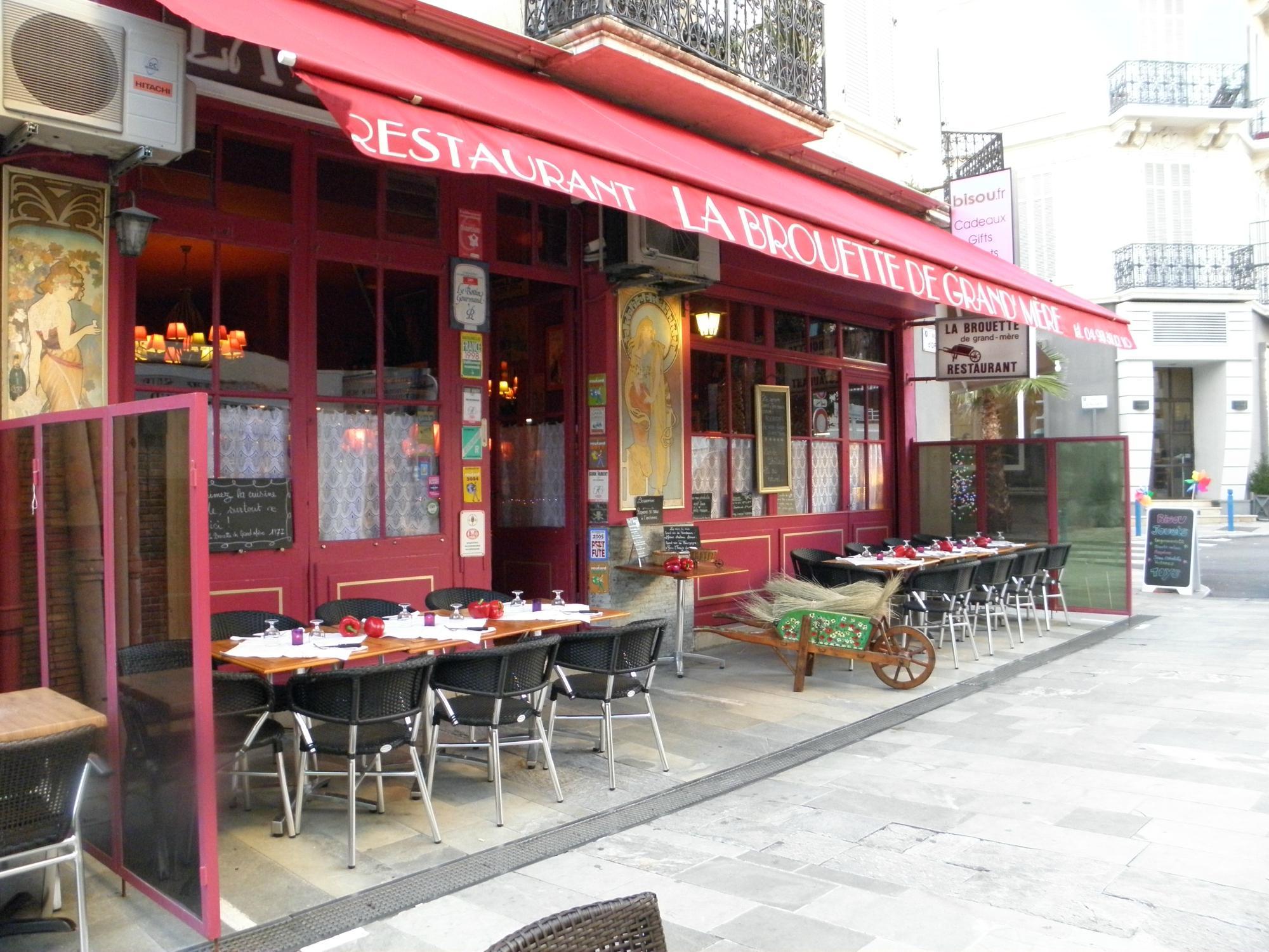 La Brouette de Grand Mère