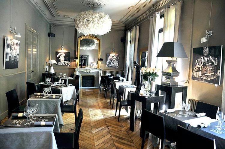Restaurant le Carre d'Art