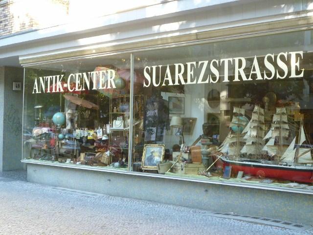 Suarezstrasse - Die Berliner Antikstrasse