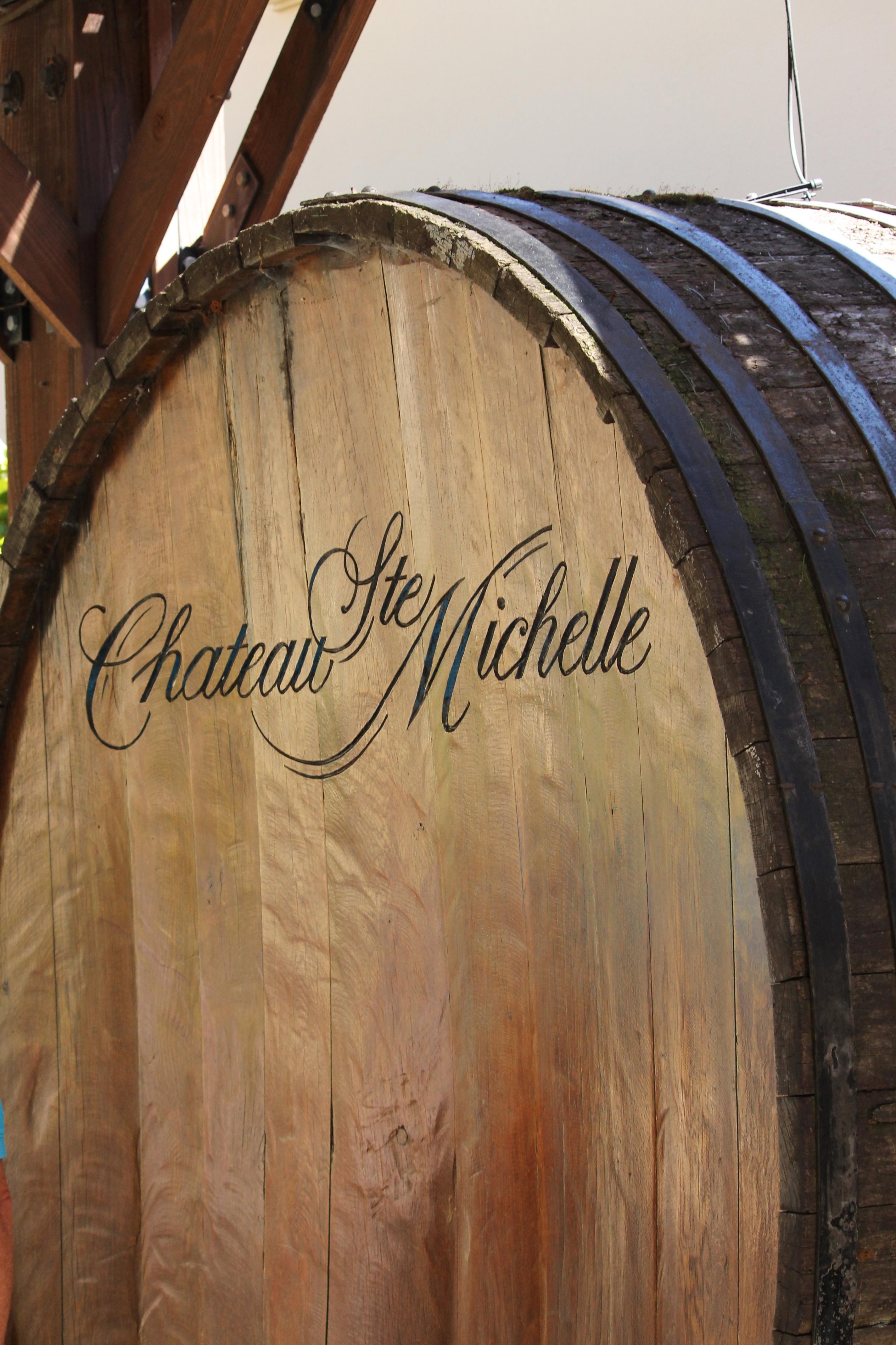 Wineries and Waterfalls Tour (Seatlle Tours)