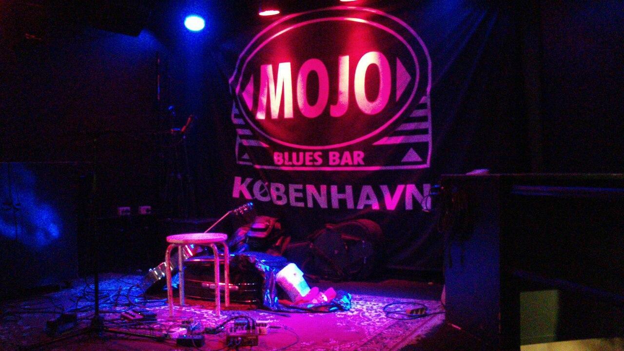 Mojo Blues Bar