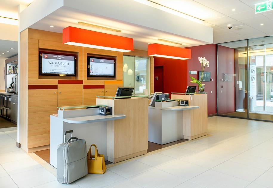 Ibis Lugano Paradiso