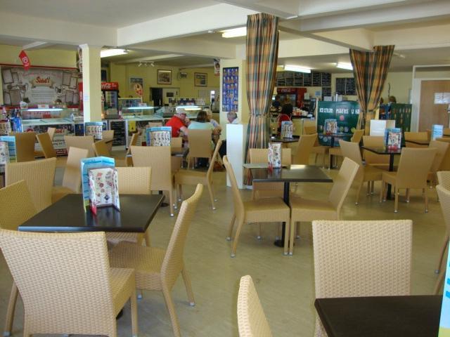 Strand Cafe and Ice Cream Parlour