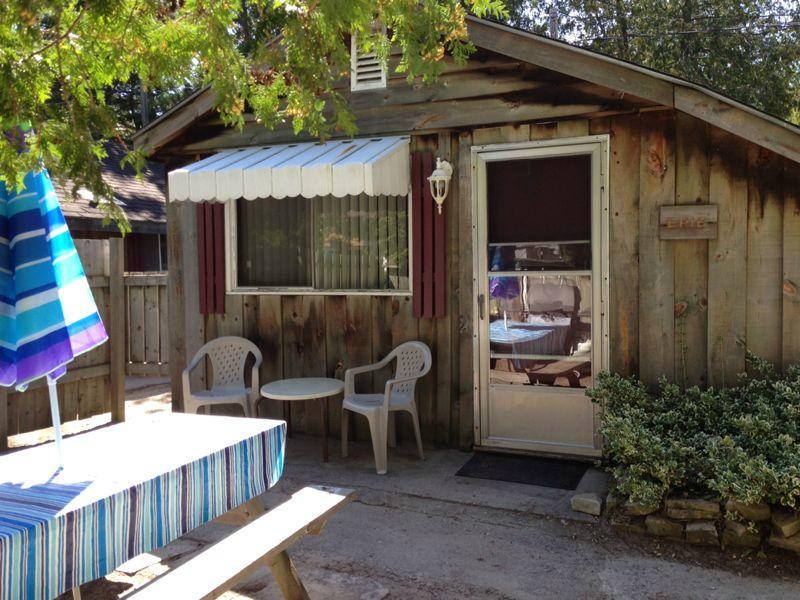 O'Leary's Beach Retreat Cottages