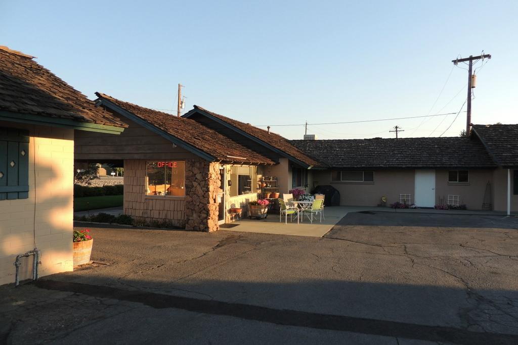 Mill House Inn Motel