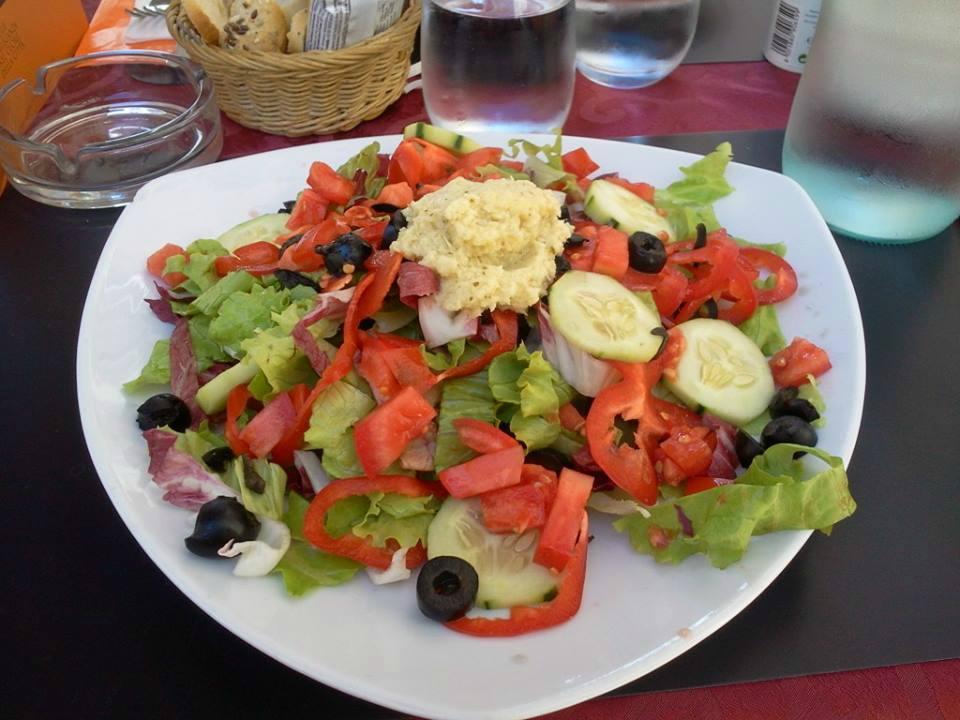 Golden Eagle Street Bar