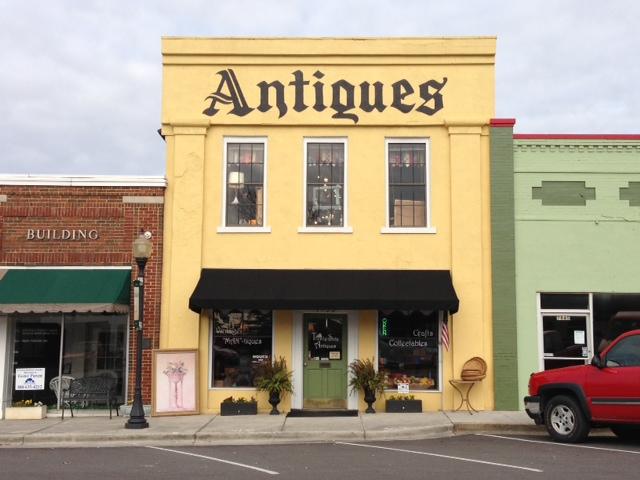 Trestle Side Antiques