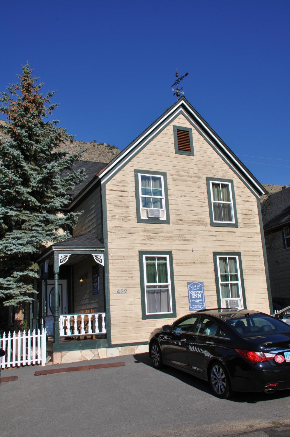 Edith Palmer's Country Inn