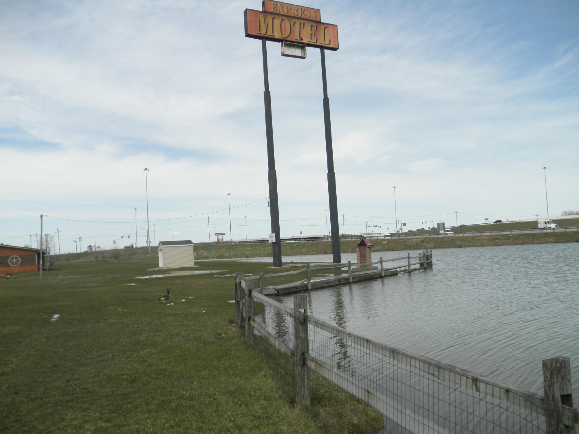 Express Motel