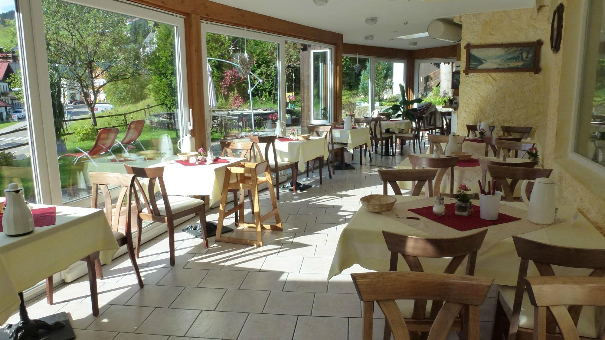 Hotel Alpenstern Heuberg