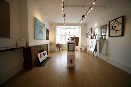 Lovelys Gallery
