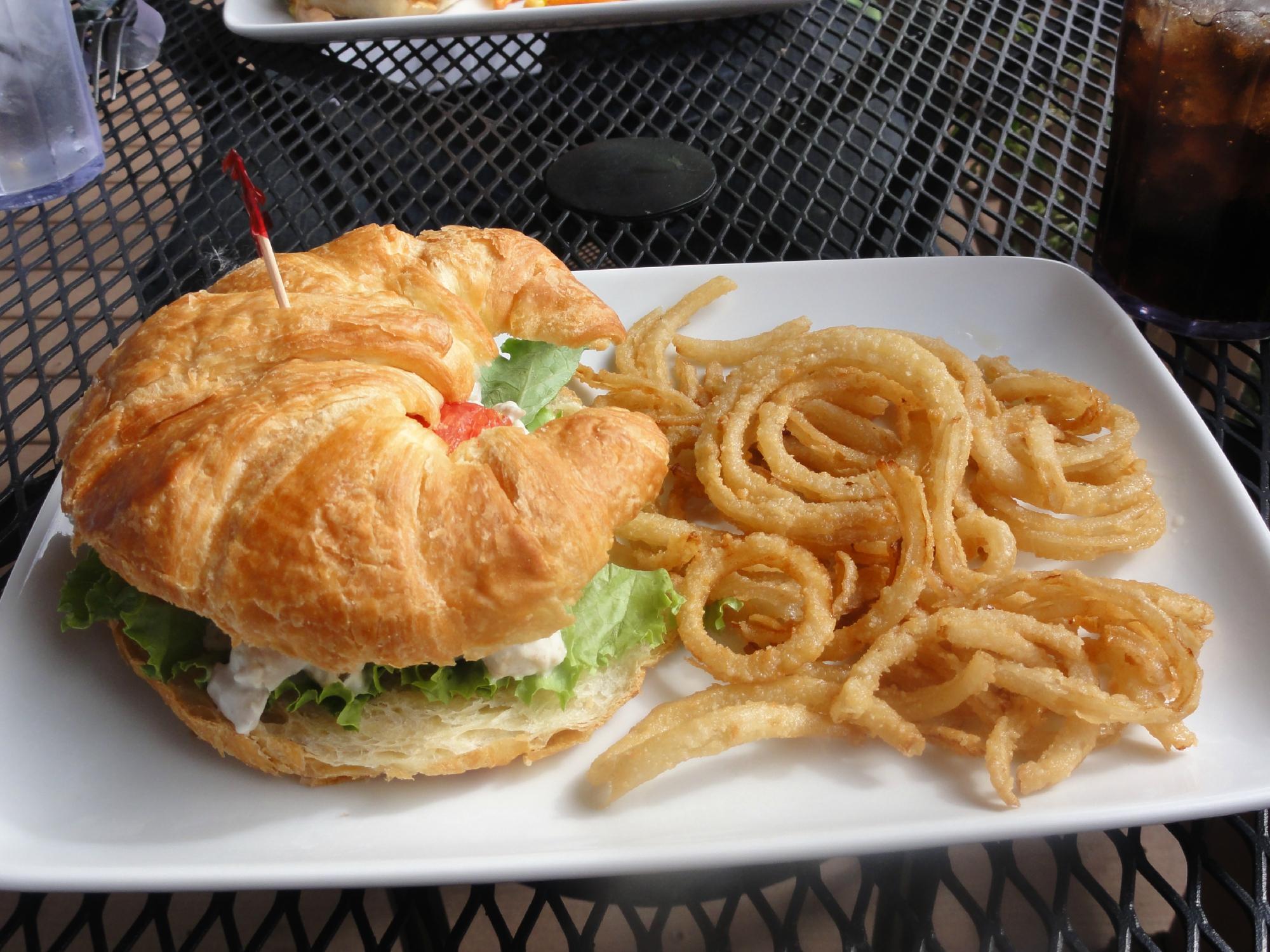 The Ridge Inn Restaurant