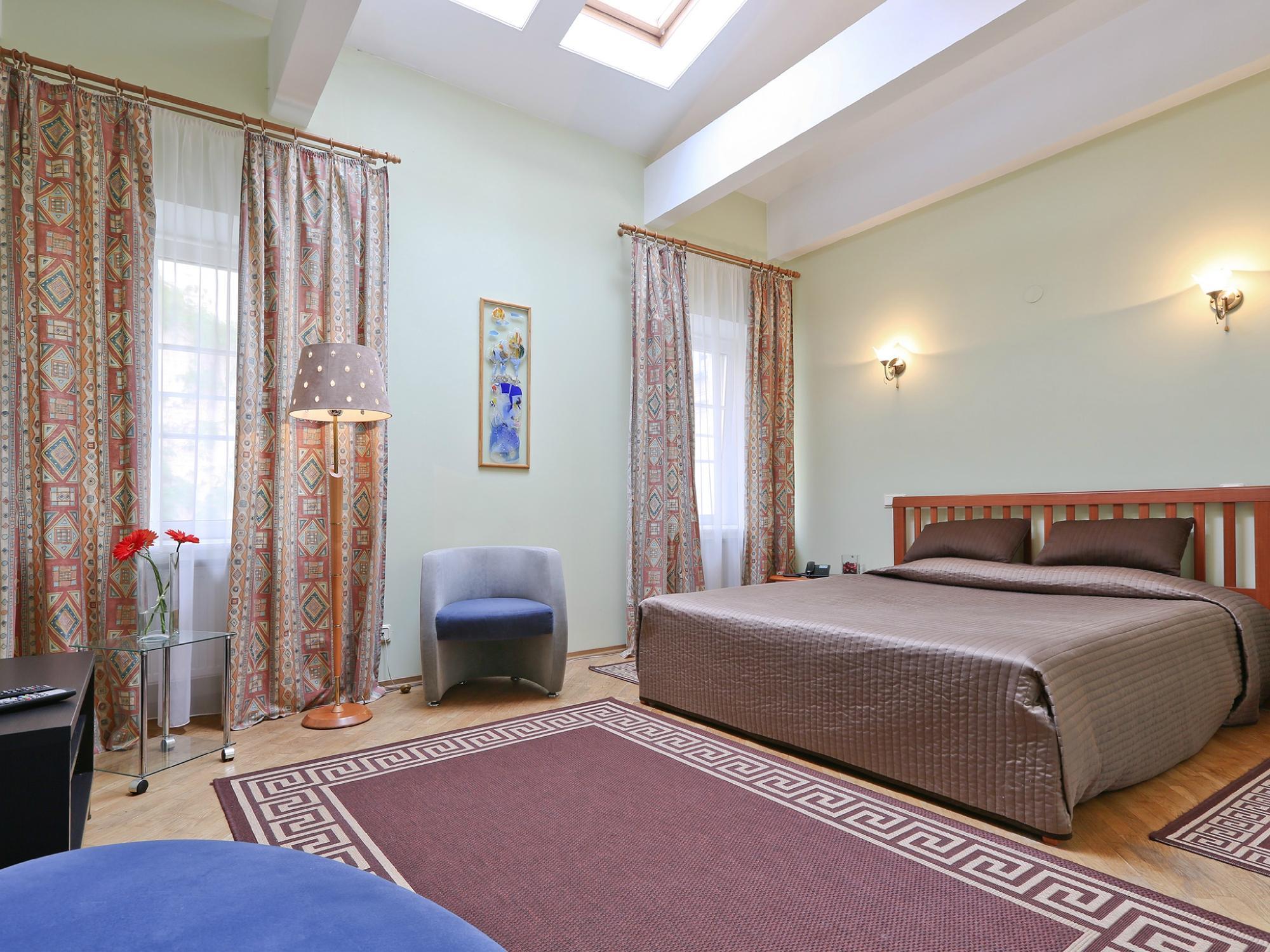 Austrian Yard on Furshtatskaya 45