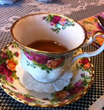 Elegant Manners - Art and Etiquette of English Afternoon Tea