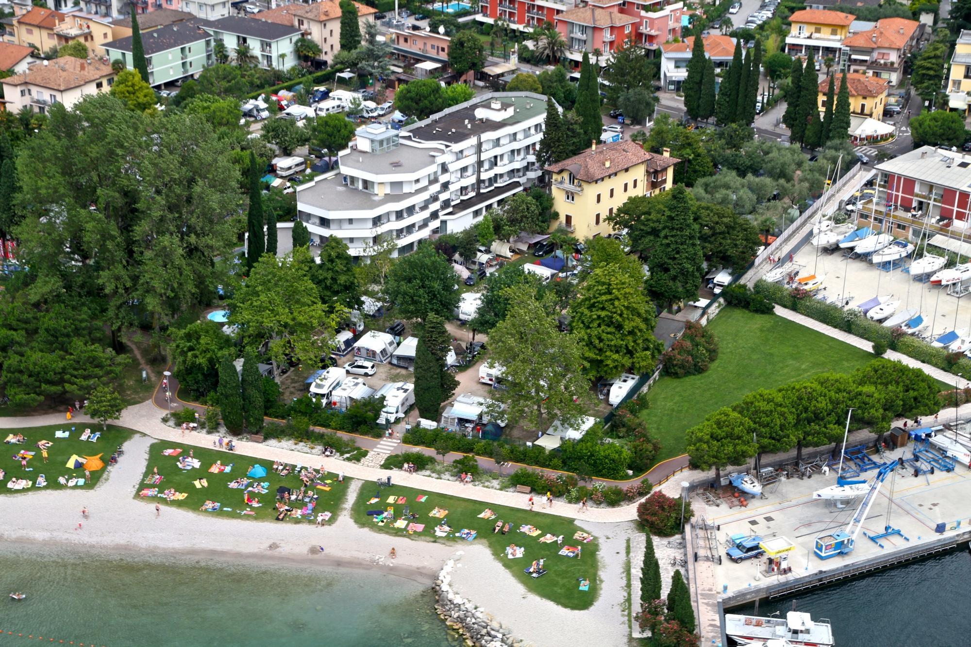 Al Lago Camping & Hotel