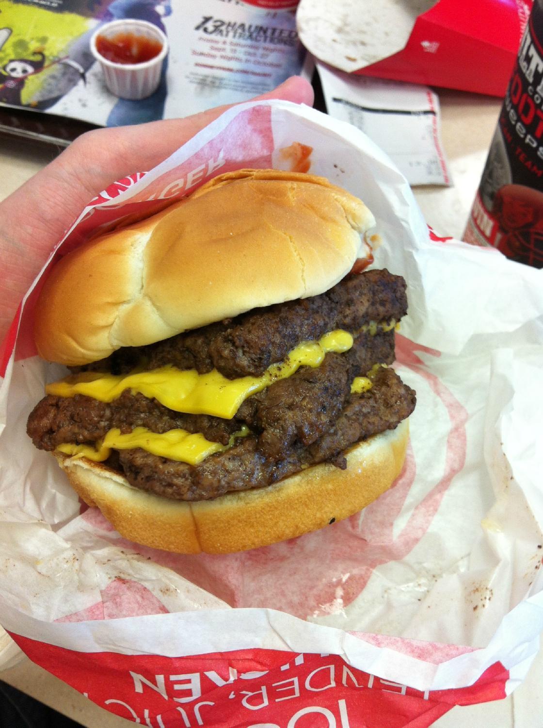 Photo by homesicklessness