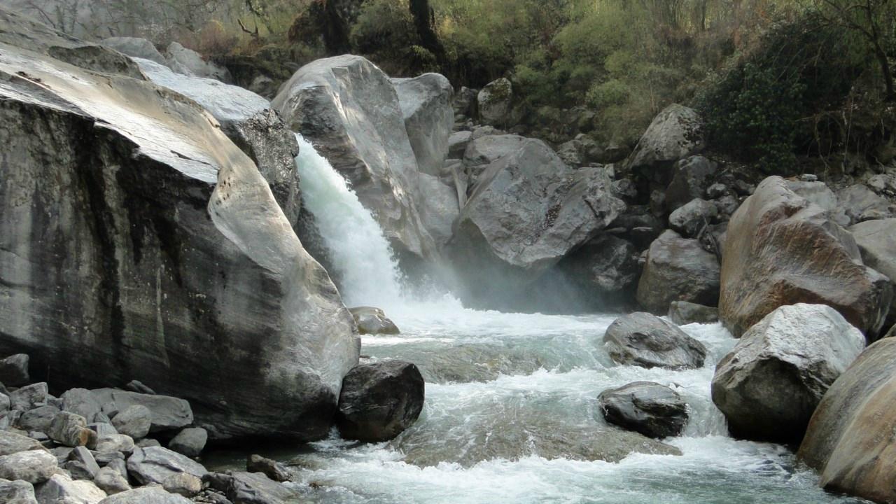 Eagle Treks and Expedition P. Ltd. & Heli Tour Private Day Tour