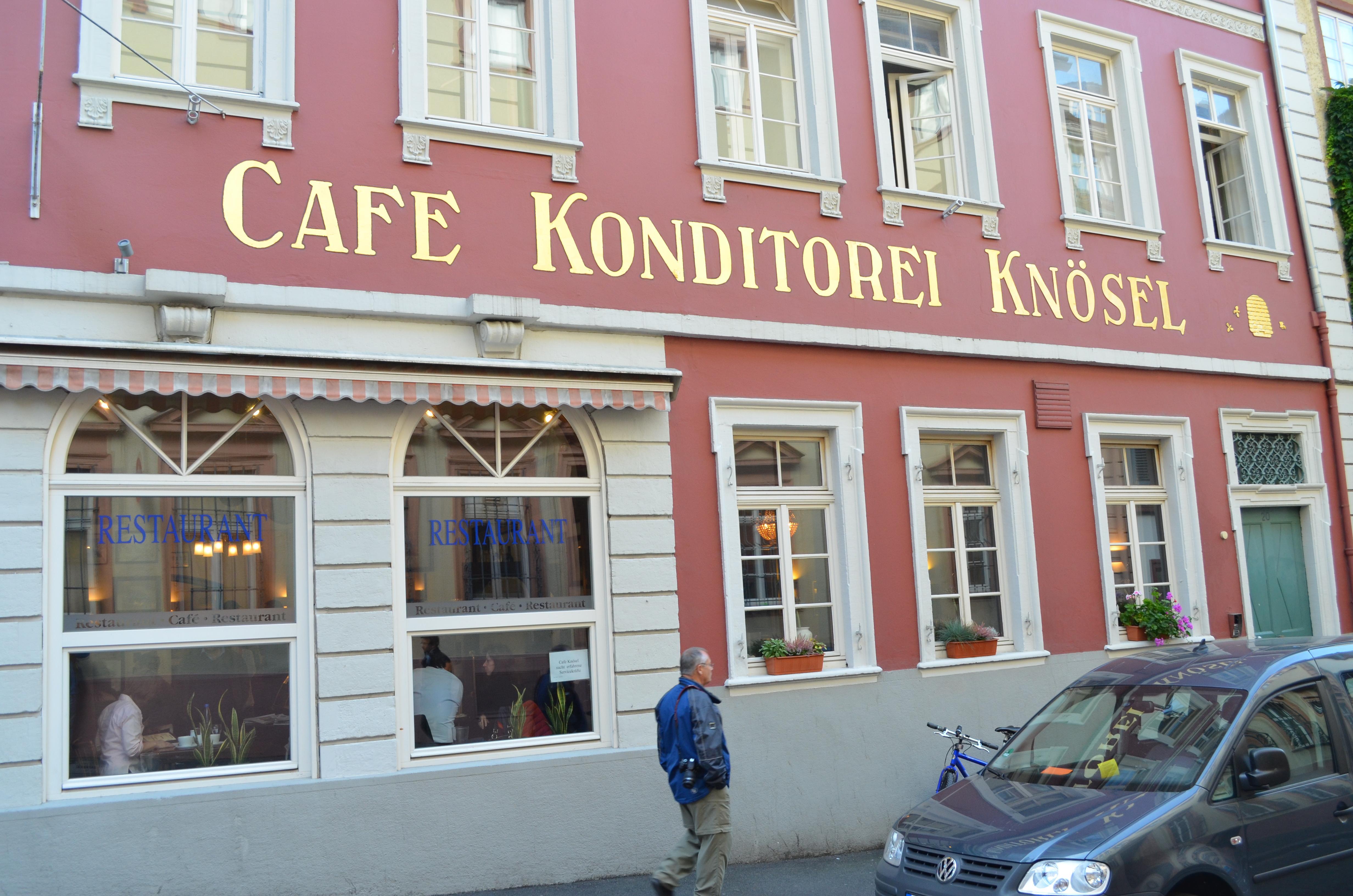 Cafe Knosel
