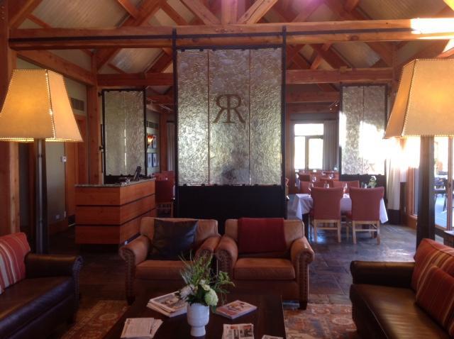 Rustica Steakhouse and Traders Lounge