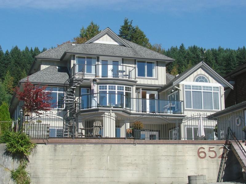 Dockside Retreat Port Moody