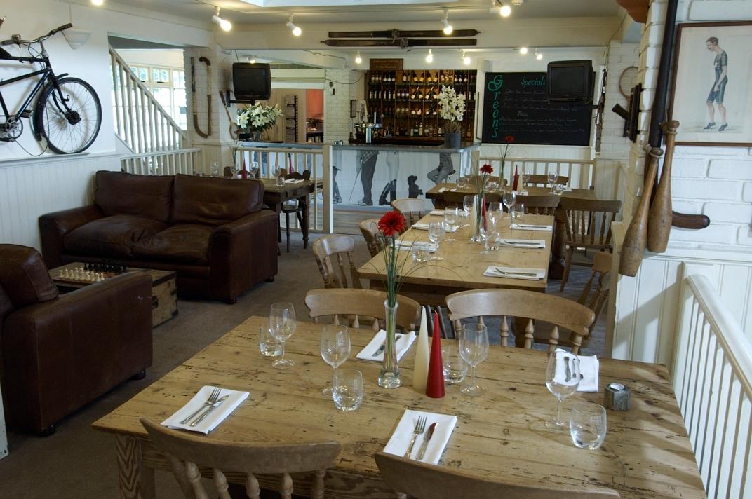 Green's Bar and Restaurant